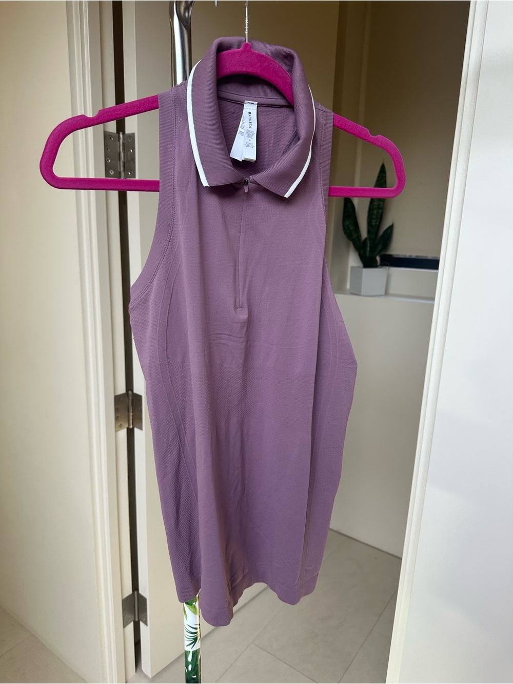 Athleta Mauve Purple Sleeveless Polo Tank